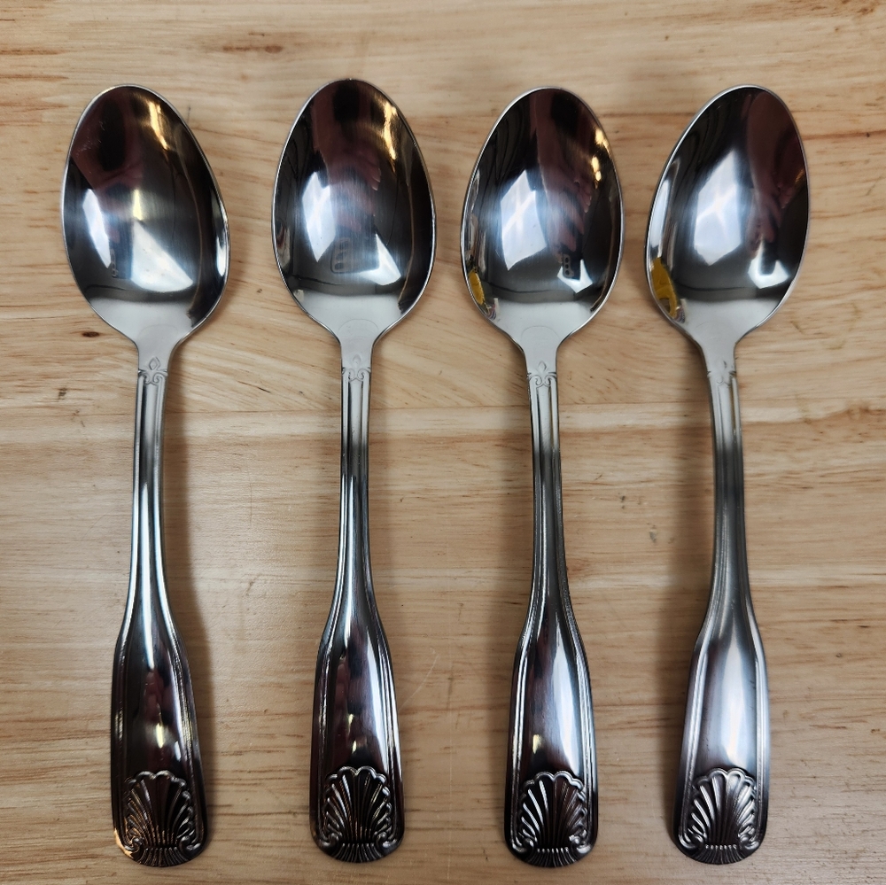 Walco Utica Stainless FANFARE Shell Set of 4 Dinner Spoons Flatware 18/0
